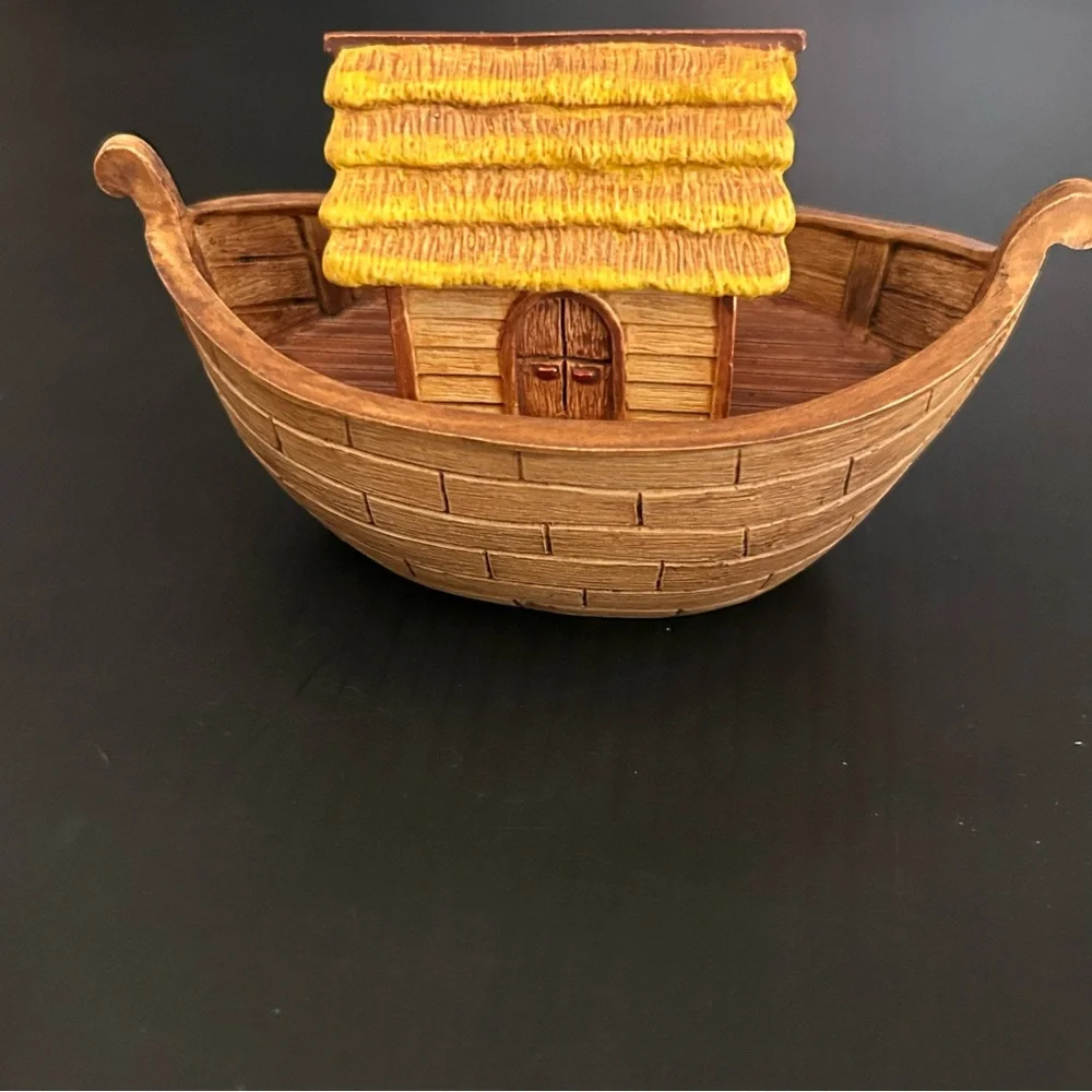 Vintage Hallmark Merry Miniatures “Noah and Friends” 5-Piece‎ Set